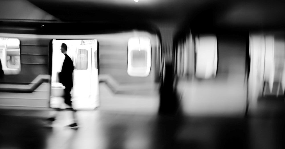How to avoid motion blur How to avoid motion blur