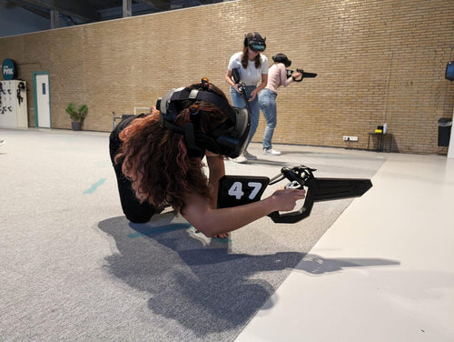 VA Imaging colleague playing a virtual reality game